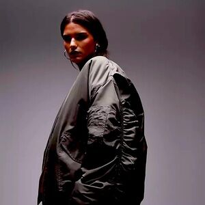 TopShop NWOT army green bomber jacket